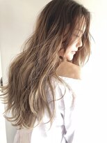 ヌイ 横浜(nui)&nbsp;バレイヤージュ_ネオウルフ外ハネボブアッシュブラウン