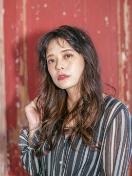 プランタンバイフラミューム 茅ヶ崎店(PRINTEMPS by flammeum) ロングレイヤーパーマ♪