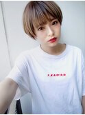 アッシュベージュ×マッシュショート