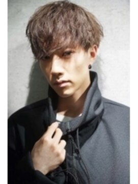 ゴールド 京都(GOALD) ツイストスパイラル波打ちスパイラルセンターパート刈り上げ束感