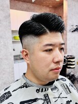 ヘアサロン シュウ 【戸田公園5分/メンズバーバー】理容室の7:3スキンフェード