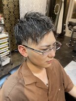 リベルテ(LIBERTE)&nbsp;スキンフェード×ハイライト×ツイスト