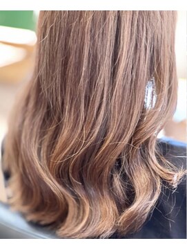 ココモ(cocomo) ベージュ系カラーリング