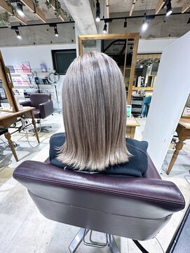 トゥルース 獨協大学前店(Hair&Make TRUTH) 色落ち綺麗なカラー