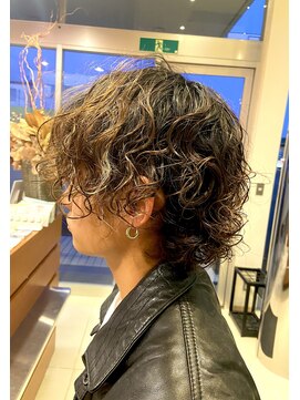 レッド(ReD) メンズ　ワイルド　パーマ