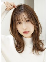 イストリムサロン(ISTORYM Salon) 外ハネセミロング
