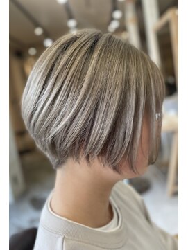 サイカエー(SAIKA) ハイトーンショート