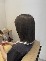 アムアム(amu_amu)&nbsp;透明感抜群外国人風カラー★カット＋イルミナカラー＋うる艶TR