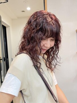 ナループロア ハチ(Nalu pu loa hachi) ウェーブパーマ/パーマヘア/ロングパーマ/レイヤーパーマ