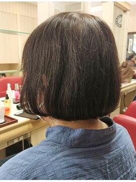 ヘアークリアー 春日部 ミセス 大人かわいいショートボブスタイル 白髪染め