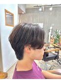 メンズ人気　ニュアンスパーマ×アースカラー×センターパート