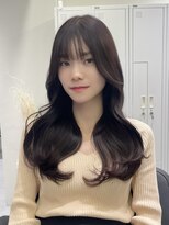 ルイス 喜連瓜破(Luis)&nbsp;韓国レイヤーカット×暗髪透明感カラー