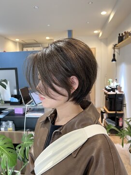 ユウズ(Yuu's) オリーブグレージュ/ショート/大濠公園/大手門/荒戸/港町