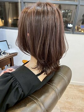 リコバイアフロート(riko by afloat) ウルフ/レイヤーボブ/ハイライト/ミディアム/まろやかブラウン