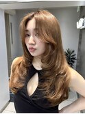 ザクザクレイヤースタイルかきあげヘア