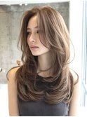 前髪長めレイヤーカットデザインカラー、フェイスフレーミング