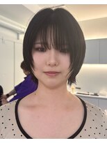 ノラ ウメダ(NORA UMEDA)&nbsp;Y2K平成ヘアハッシュカットレイヤーボブジャギーカット