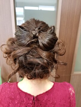 美容室アール リボンで可愛らしく♪