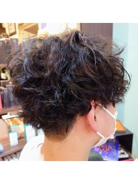 マーマレードスカイ(hair Marmalade Skies) ゆるめツイストスパイラルパーマ