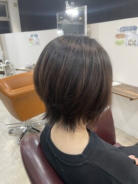 アート(art) ショートウルフ