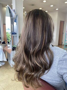 ココロエ ヘアアート(cocoroe HAIR ART) ハイライトカラー