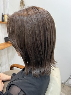 ルヴェール 茜部店(LeVert) 艶々　ミディアムレイヤー