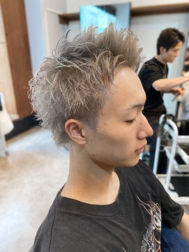 アイリーヘアデザイン(IRIE HAIR DESIGN) 【IRIE HAIR赤坂】スパイキーショート×ブリーチカラー×メンズ