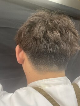 アプルーヴ APPROVEの写真/【眉毛カット¥550】メンズ必見★プライベート～ビジネスまで完全サポート♪ON/OFF両方扱いやすいご提案を◎