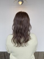 フェイム(FaMe)&nbsp;ウェーブ巻き×ラベンダーベージュ