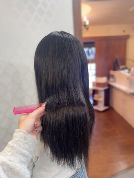 ブランシスヘアー(Bulansis Hair) ツヤツヤ暗ロング！