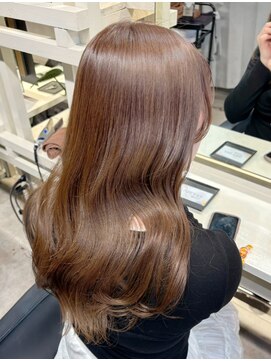 ディーエックス ウエスト(Dxxxx WEST) ベージュカラー［韓国/顔周りカット/レイヤーカット］