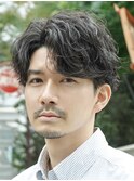 ルーズシャドウパーマセンターパート