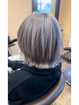 モアムー(Moremuu) 【りえ】ホワイトシルバー