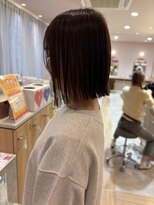 メルク ユニ(merc.uni)&nbsp;小顔　切りっぱなしボブ12.24