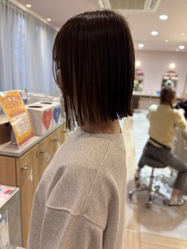 メルク ユニ(merc.uni) 小顔　切りっぱなしボブ12.24