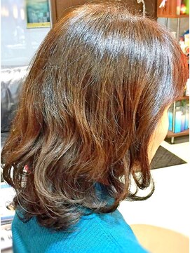 キャン 温品店(CAN) 【CAN】　思わず触れたくなるようなデジタルパーマスタイル