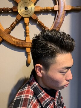 バーバー スタジオ ラフテル(Barber Studio RAFTEL) 七三分け、フェザーマッシュ  ソフトツーブロック