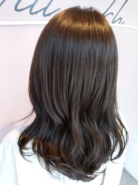 ジル アンク(Jill ankh) 《Jillankh姫路駅前》透明感のある大人カラー