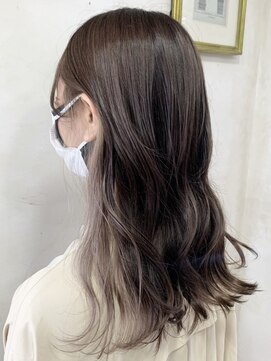 ランプ ヘアー(lamp hair) インナーカラー×ホワイトベージュ/lamp 清水