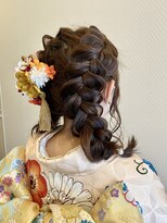 ルチル(Rutile)&nbsp;フェミニンツインテール