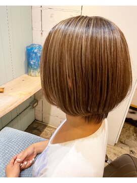 トワイロ(TOWAIRO) ショートボブ