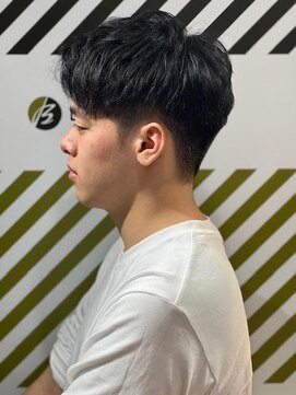 バーバーバー 四谷(BARBER-BAR) 爽やか刈り上げスタイル