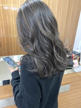 カッツ 駅家店(CUT S) ナチュラルハイライトカラー〇