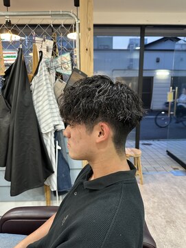 スウェル 船橋店(Swell) ハイライト/マッシュパーマ/束感/波巻き/メンズ2