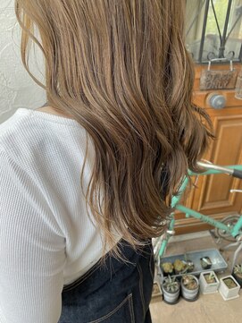 パディントン(Paddington) 女性にはわかる！愛され丈☆ケアしやすいロングスタイル♪