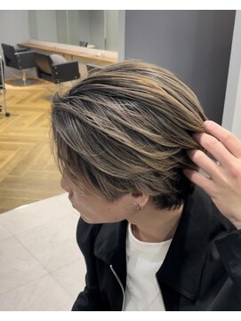 アレス バイ シカ 神戸三宮元町店(ALLES by Cica) 神戸／三ノ宮／元町メンズ外国人風バレイヤージュ