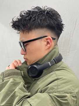 フィフス 栄(fifth) 強めのカールが人気◎スパイラルパーマ×アップバングショート