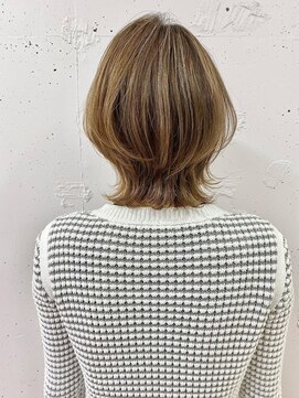 ダブルトーキョー シブヤ(W-TOKYO SHIBUYA) くびれショートウルフ×ハイライトボブウルフ　ウルフカット