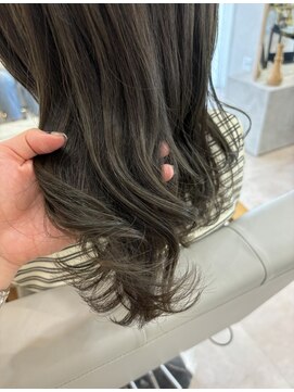 イルプロム 御厨店(illuprom.) 【illuprom.】カーキベージュ