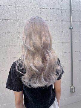 イロ(iro.) ホワイトカラー